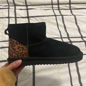 Koolaburra by UGG Short Black Bootie Boot Leopard 6